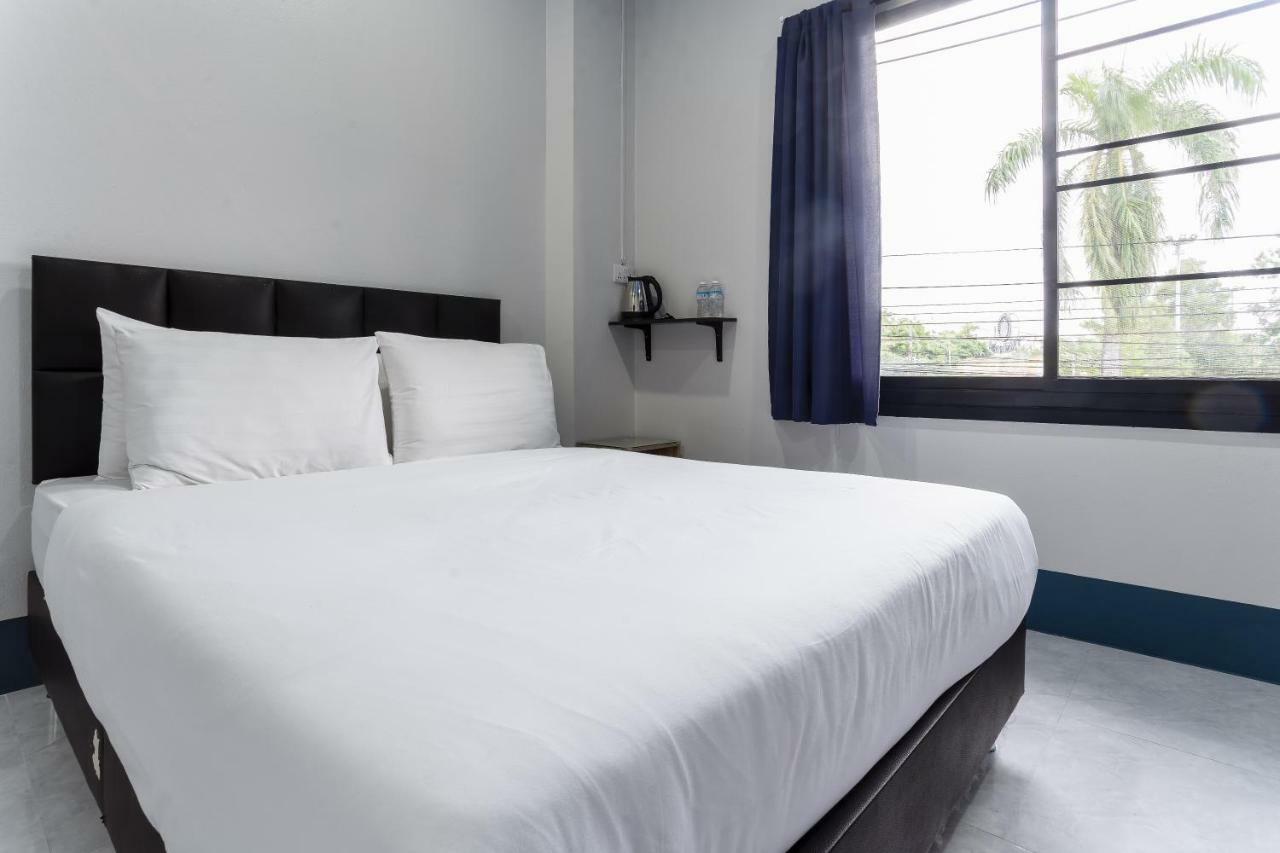 Udomsuk Hotel Satun Extérieur photo